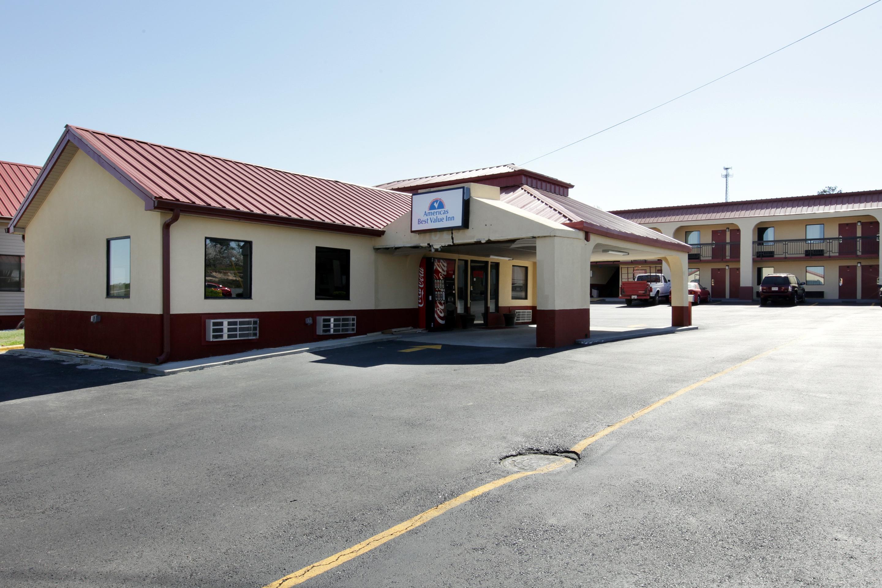 Americas Best Value Inn & Suites Macon Dış mekan fotoğraf