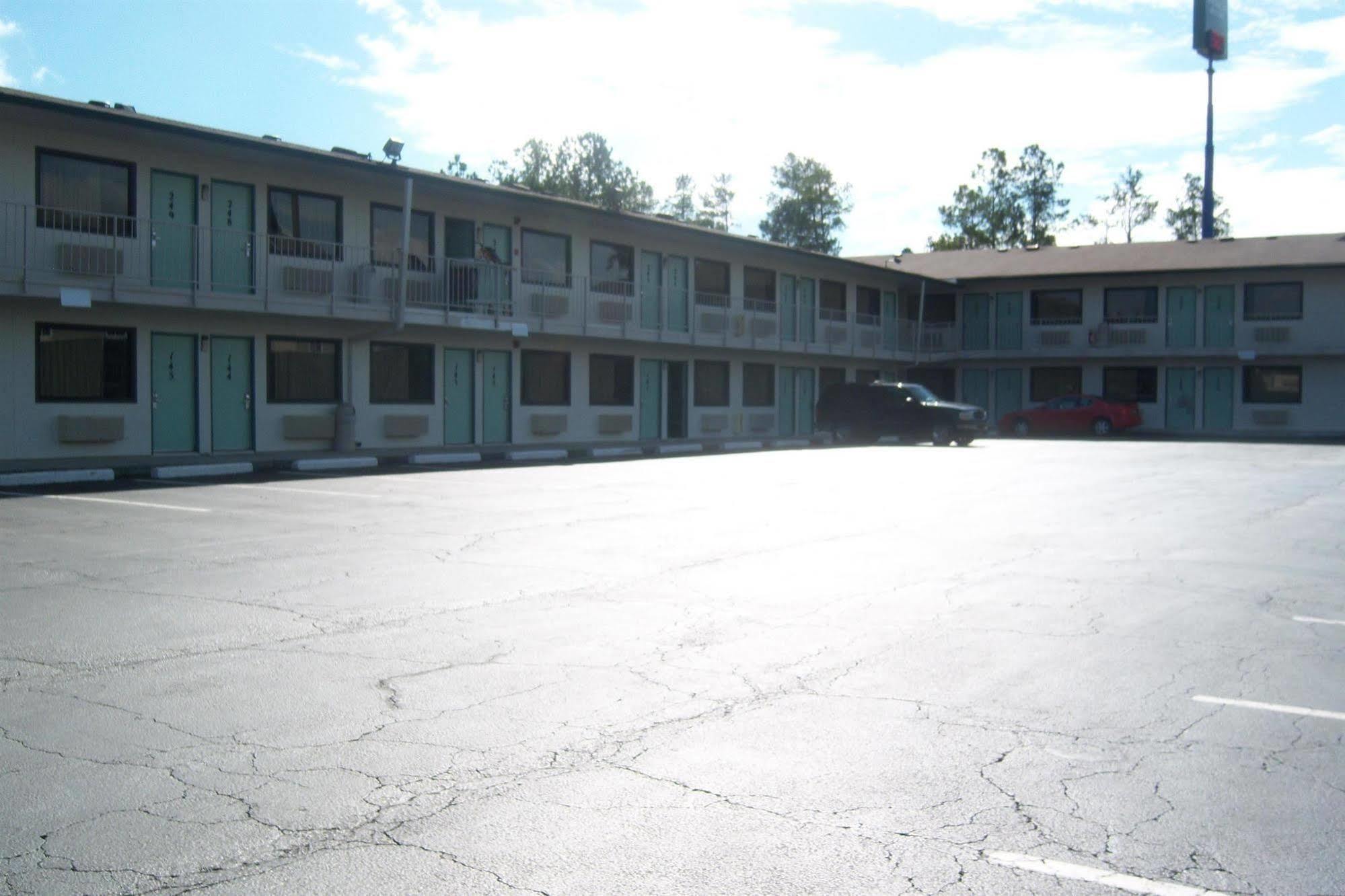 Americas Best Value Inn & Suites Macon Dış mekan fotoğraf